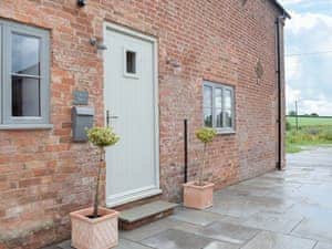 Exterior | The Dairy - Yocking Gate Holiday Accomodation, Whitchurch