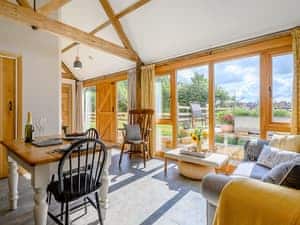 Open plan living space | The Hovel, Fenny Compton, near Warwick