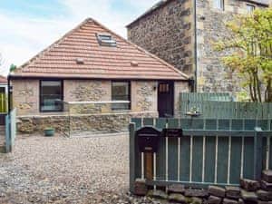 Exterior | 2 Mill Hall Cottages, Newburgh, near Cupar
