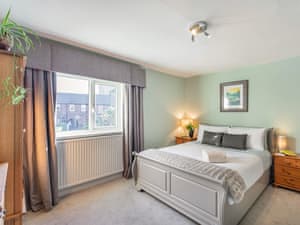 Double bedroom | Rasen Cottage, Lincoln