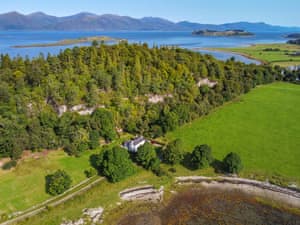Setting. Aerial view looking north | Cliff Cottage, Port Appin