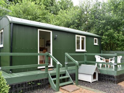 Exterior | Shepherds Hut 3 in Kent - The Shepherds Huts at Laddingford, Laddingford, near Maidstone