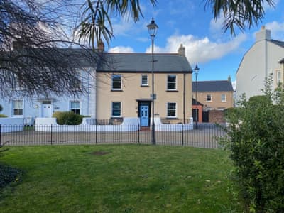 Exterior | 5 Shoreside, Shaldon