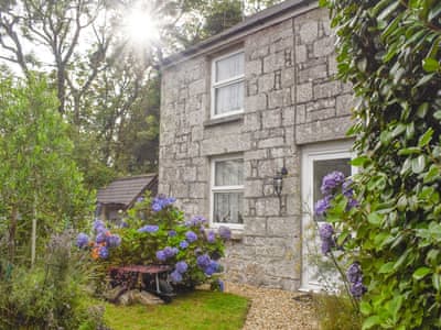 Exterior | Cobblers Cottage, St Austell