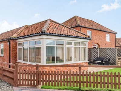 Exterior | The Saddlery - Rose Cottage Farm, Horsington