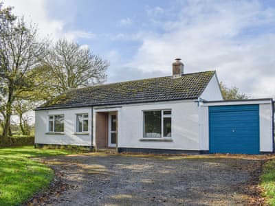Exterior | Little Blagdon Bungalow, North Tamerton, near Bude