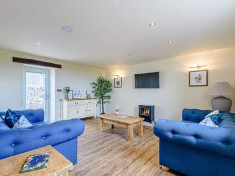 Living room | Wheston House Farm Holiday Cottages- Stable View - Wheston House Farm Holiday Cottages, Tideswell