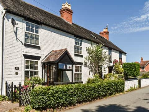 Exterior | Tansey Cottage, Hartlebury, near Kidderminster