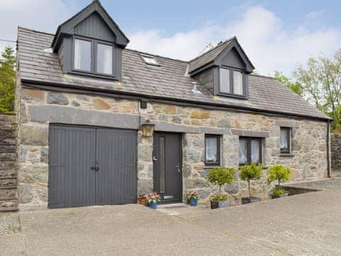 Exterior | The Coach House - Caernarfon Cottages, Bethel, near Snowdon