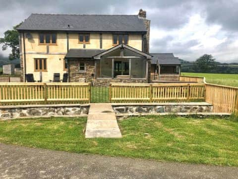 Exterior | Upper Close - Acre Luxury Lodges, Stanner, near Kington