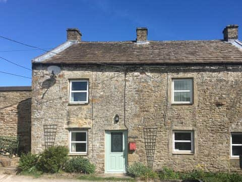 Lovely traditional stone cottage on a quiet track | Brookside, Langthwaite, near Reeth