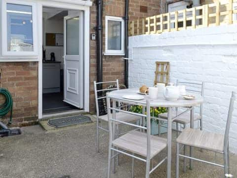 Outdoor area | Say Shells, Filey