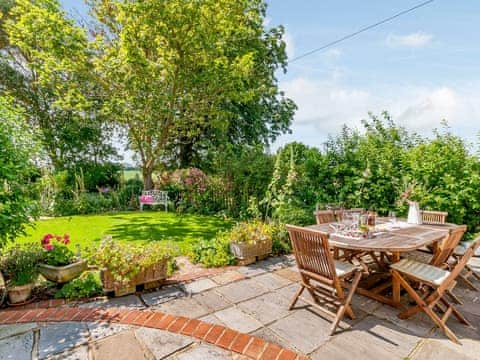 Garden and grounds | Poppy&rsquo;s Cottage, Faversham