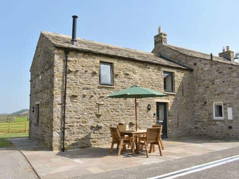 Exterior | Deer Park Barn - Deer Park Holiday Lets, Harkerside, near Grinton