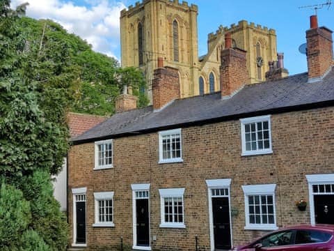 Exterior | Court Terrace, Ripon