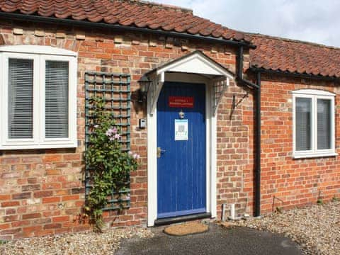 Exterior | Doorbell Cottage - The Bell Hotel Cottages, Burgh le Marsh, near Skegness