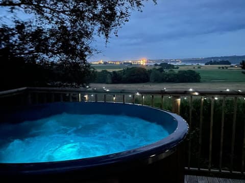 Hot tub | Goose View, Montrose
