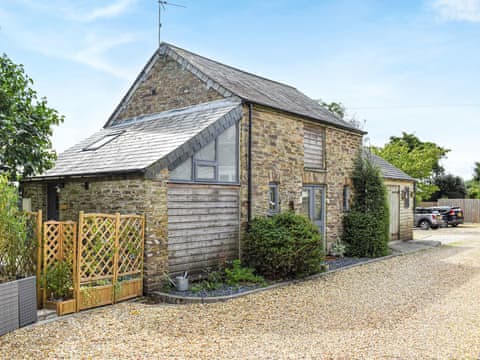 Exterior | Whistleigh Farm - Intake Barn - Yelverton Barns, Yelverton, near Dartmoor