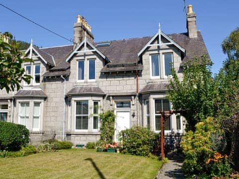 Exterior | Darroch View, Ballater