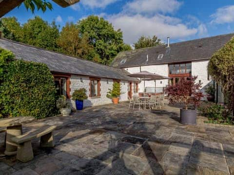 Patio | White Horse Farm, Abergavenny