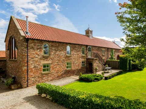 Exterior | Mulberry Hayloft, Little Barugh, near Pickering