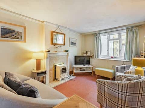 Living room/dining room | Lavender Cottage - Lyme Regis Cottages, Lyme Regis