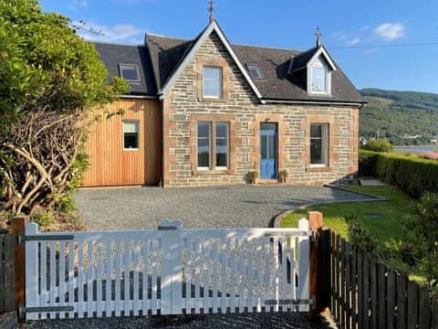 Exterior | Greenlea, Strachur