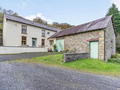 Exterior | Pwll Farmhouse, Llanllawddog, near Brechfa