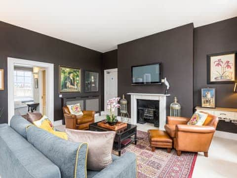 Living area | Apartment 14 - The Judges Lodgings, Gloucester