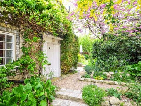 Exterior | Grove Cottage, Yarmouth