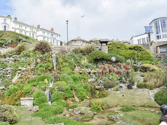 Surrounding area | Seaport Cottage, Ventnor