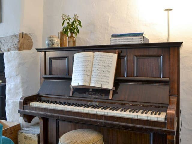 Sitting room | Staveley Park - Staveley Park Holiday Cottages, Staveley