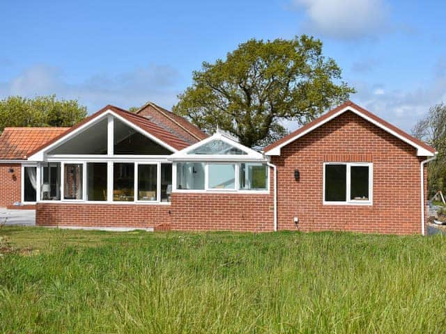 Exterior | Trees Annexe, Cowes