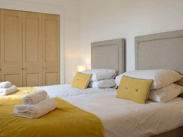 Twin bedroom | Bernicia House, Seahouses