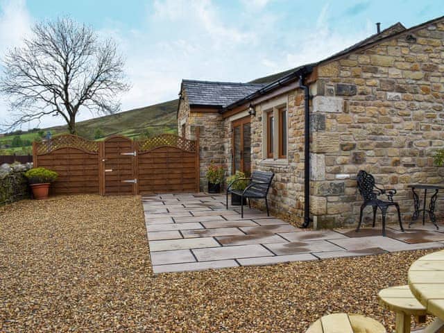 Patio | Pendle Holiday Cottages- Roosters Rest - Pendle Holiday Cottages, Barley, near Clitheroe