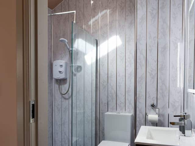 Shower room | Hen House - Pendle Holiday Cottages, Barley, near Clitheroe