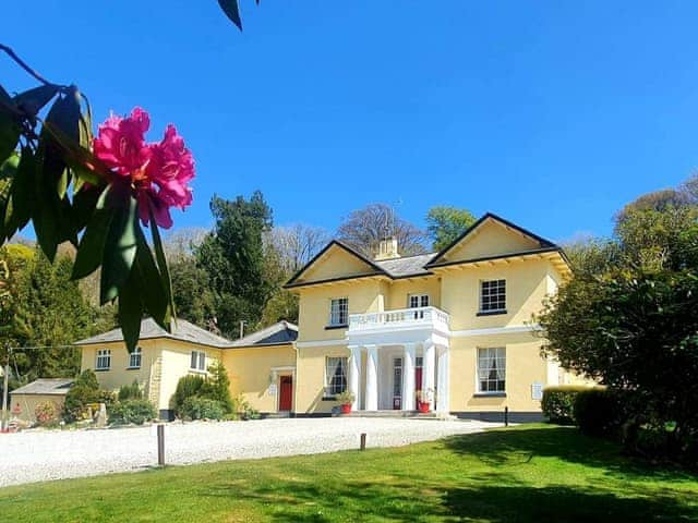 Exterior | Rosecraddoc Manor, Near Liskeard