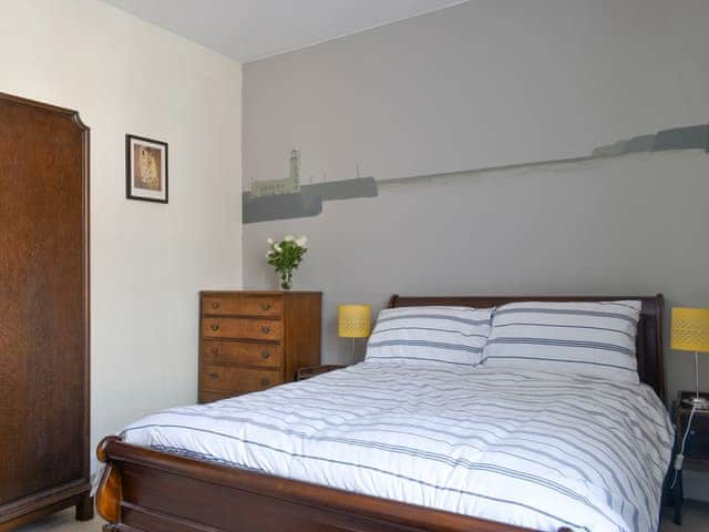 Double bedroom | Midbays, Scarborough