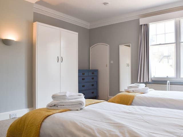 Twin bedroom | Scarborough Esplanade, Scarborough