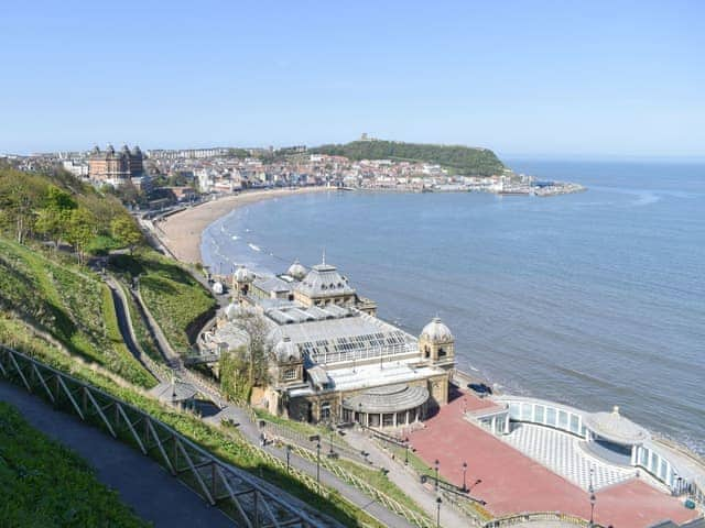 Surrounding area | Scarborough Esplanade, Scarborough