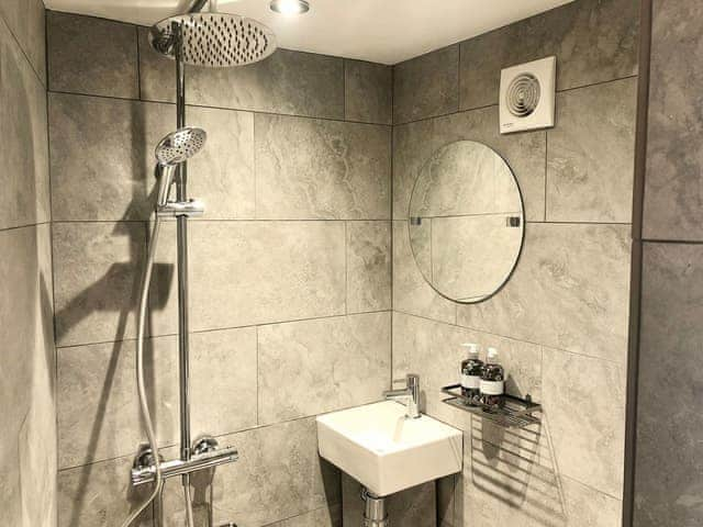 Shower room | Lemon Cottage, Bickington