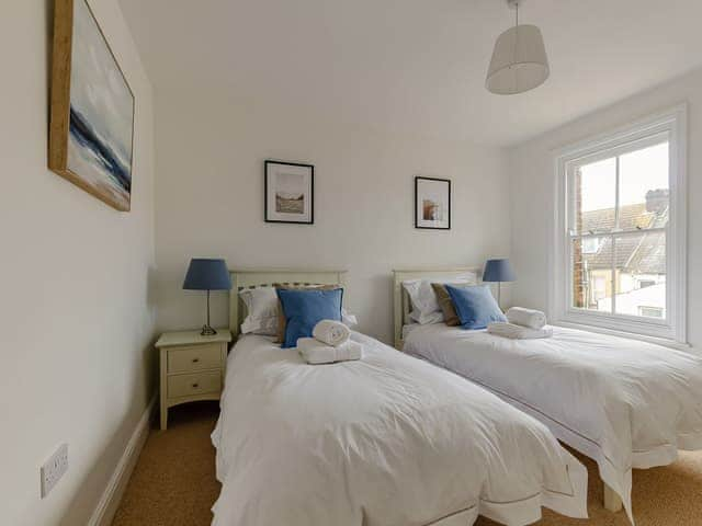 Twin bedroom | The Old Guest House, Margate