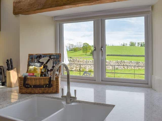 Kitchen/diner | Tormire Laithe, Airton, near Skipton