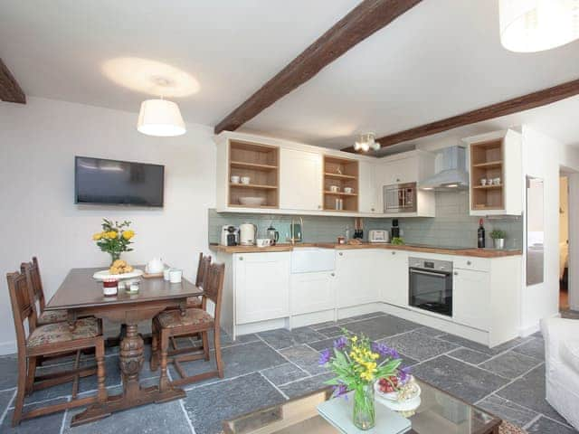 Kitchen/diner | The Stables - Burrator Cottages, Sheepstor