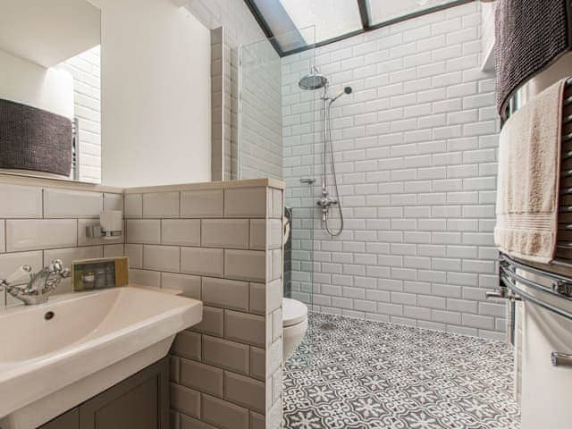 Shower room | Star Of The Sea, Broadstairs