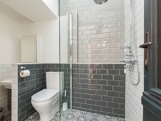 Shower room | Star Of The Sea, Broadstairs