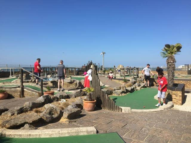 Strokes Golf Westbrook Promenade | The Fairway, Westgate-on-Sea