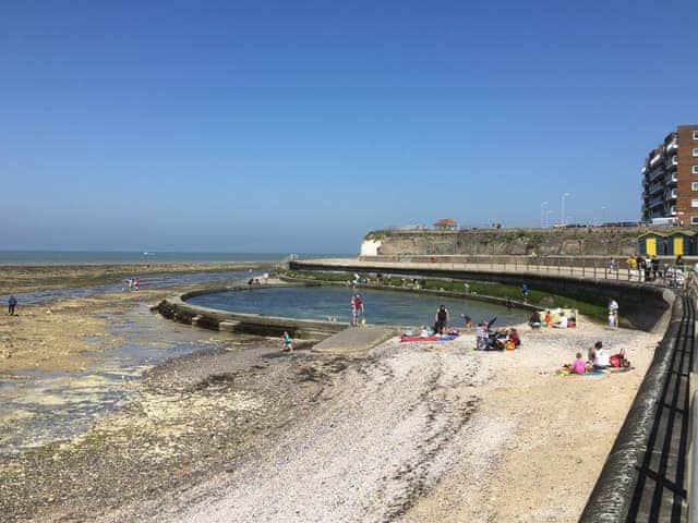 Minnis Bay crab pool | The Fairway, Westgate-on-Sea