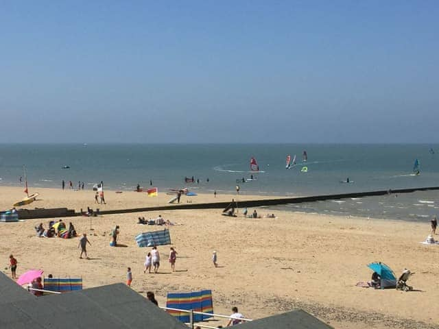 Minnis Bay windsurfers | The Fairway, Westgate-on-Sea