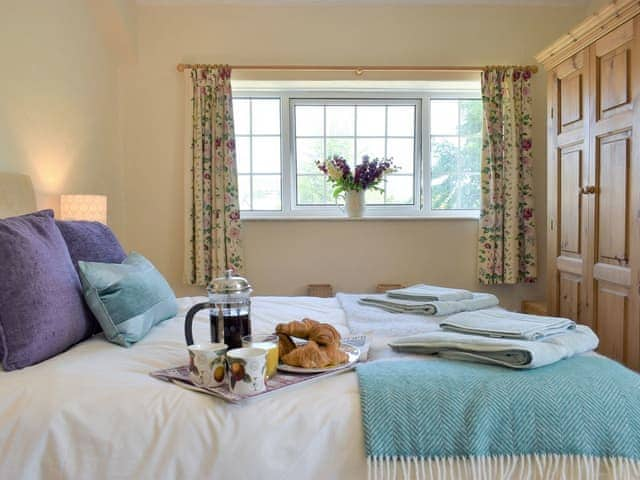 Double bedroom | Beech Tree Cottage at Blackaton Manor Farm, Widecombe-in-the-Moor